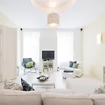 Oasis Apartments - Budapest City Park